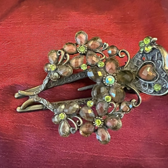 Green Faux Jewel Hair Clip - Picture 5 of 5